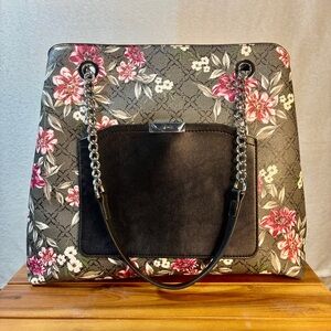 Nine West Black and Pink Shoulder Bag with Chain Strap